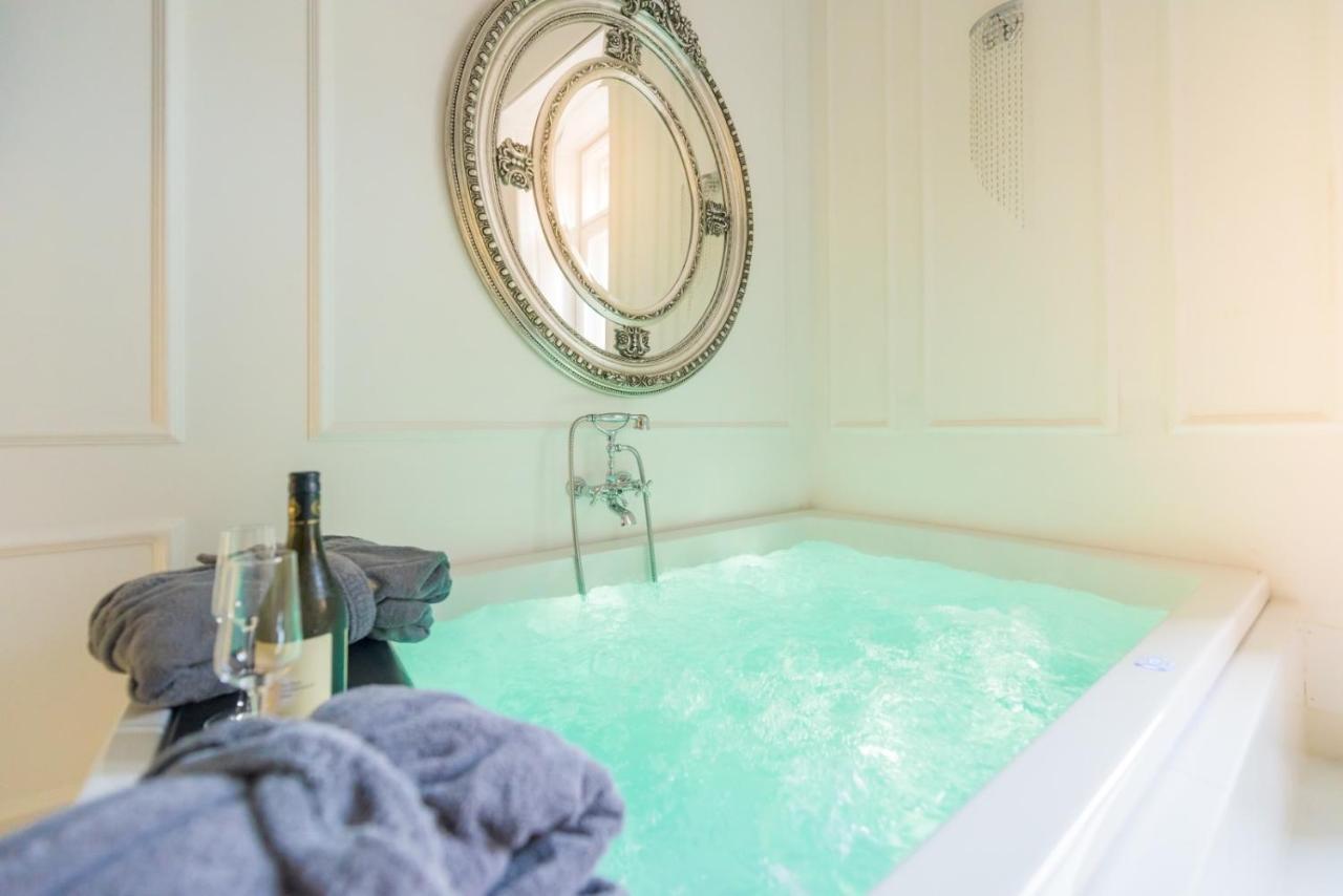 Jacuzzi Sinagoga View Apartamento